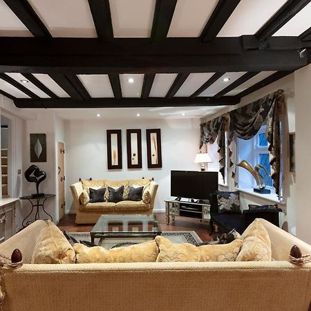 Luxury Eton House, 5 Minute Walk To Windsor Castle Villa Eksteriør bilde