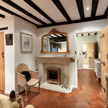 Luxury Eton House, 5 Minute Walk To Windsor Castle Villa Eksteriør bilde