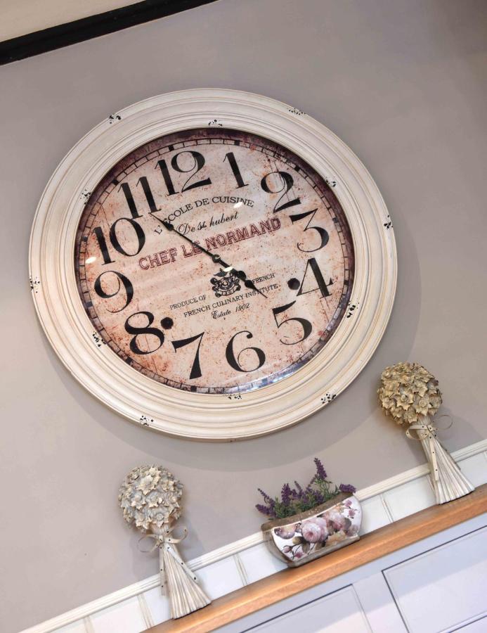 Luxury Eton House, 5 Minute Walk To Windsor Castle Villa Eksteriør bilde