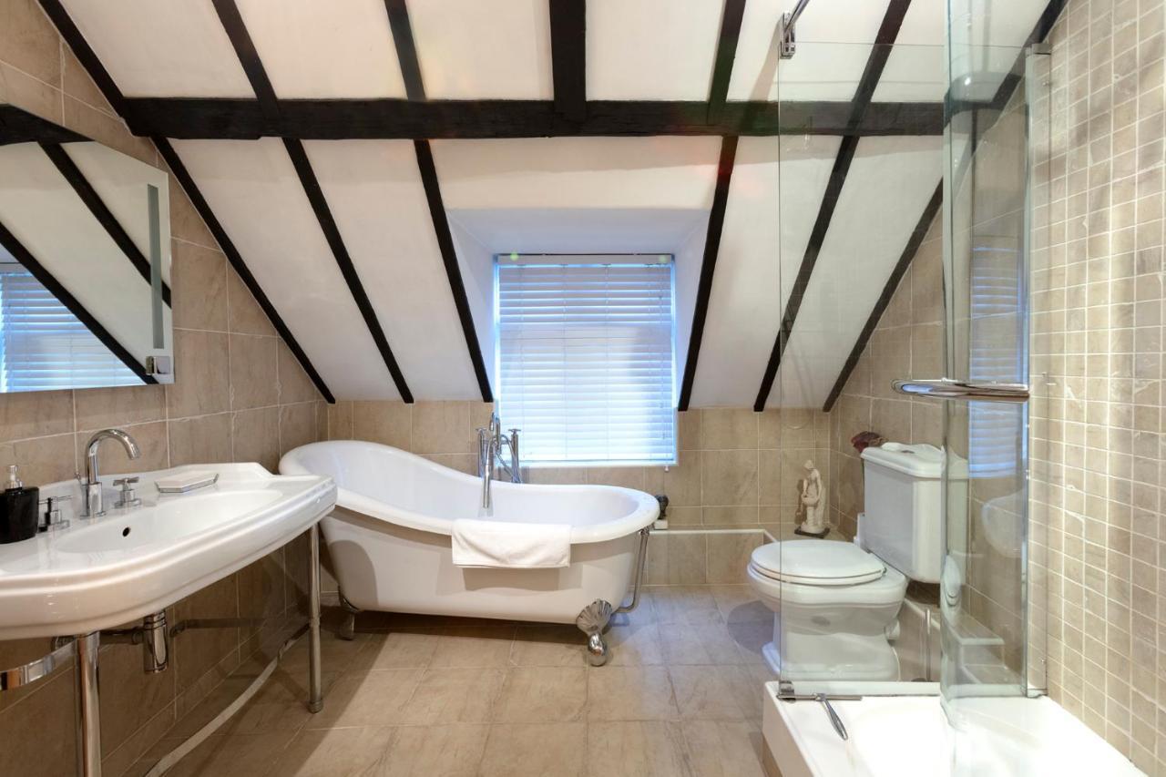Luxury Eton House, 5 Minute Walk To Windsor Castle Villa Eksteriør bilde