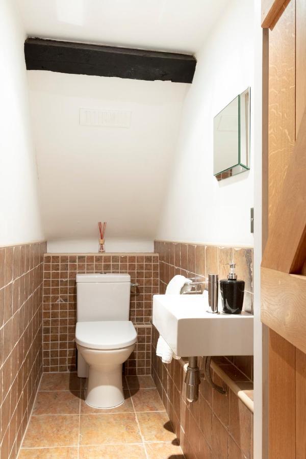 Luxury Eton House, 5 Minute Walk To Windsor Castle Villa Eksteriør bilde